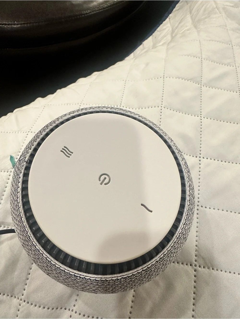 SNOOZ Smart White Noise Machine - Picture 8 of 10